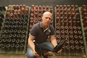 Vinarija Kostanjevec u Londonu je osvojila dva Decantera, a sada proizvode pjenušce i ozbiljna bijela vina koja nisu samo za gemišt