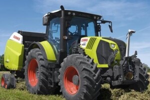 Traktor Claas ARION 500