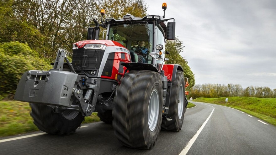 Serijom MF 8S počinje nova era, ne samo za brend već i za razvoj traktora