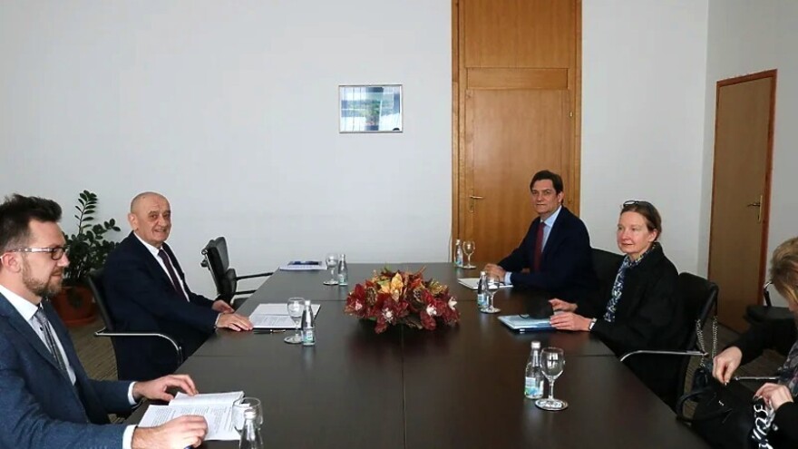 Potpisan ugovor o zajmu 61,4 miliona eura za projekte u poljoprivredi