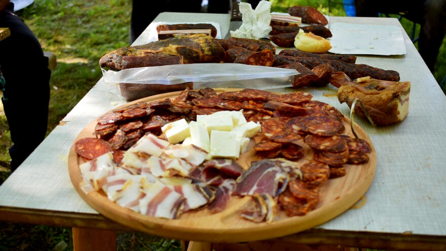 Bačka kulenijada i kobasicijada: 22. aprila u Baču