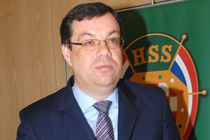 HSS suspendirao Damira Bajsa