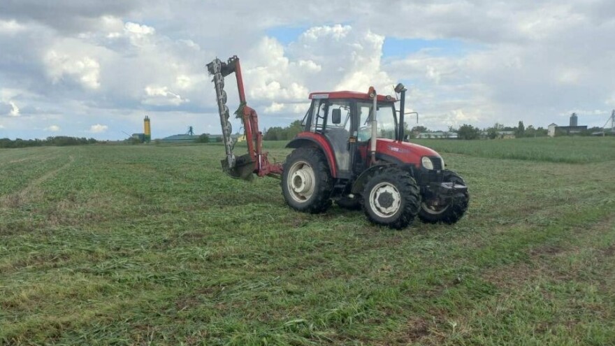 Iznajmljivanje traktora i priključnih mašina moguće je i kod nas. Evo i gde!