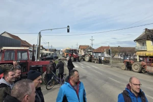Banaćani se povukli, većina poljoprivrednika nastavlja blokadu 24 časa