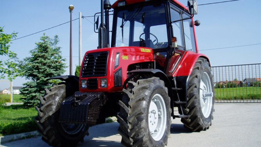 Traktor Belarus 1000