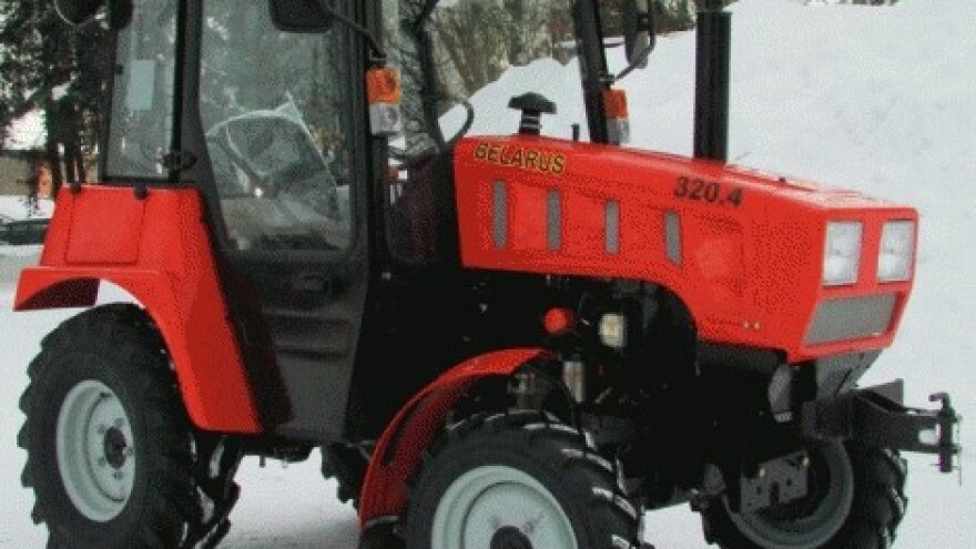 Traktor Belarus 300