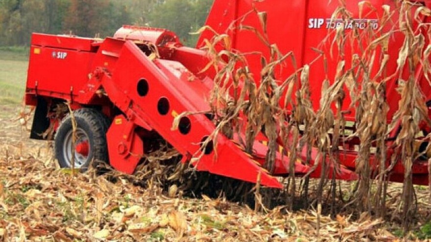 Kako pravilno podesiti dvoredni berač kukuruza