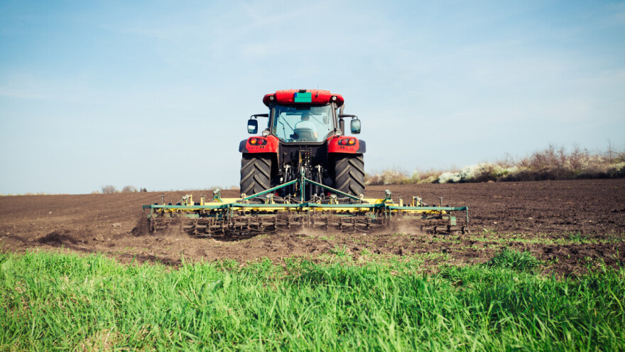 Tri generacije porodice Gligorić u Sremu bave se poljoprivredom