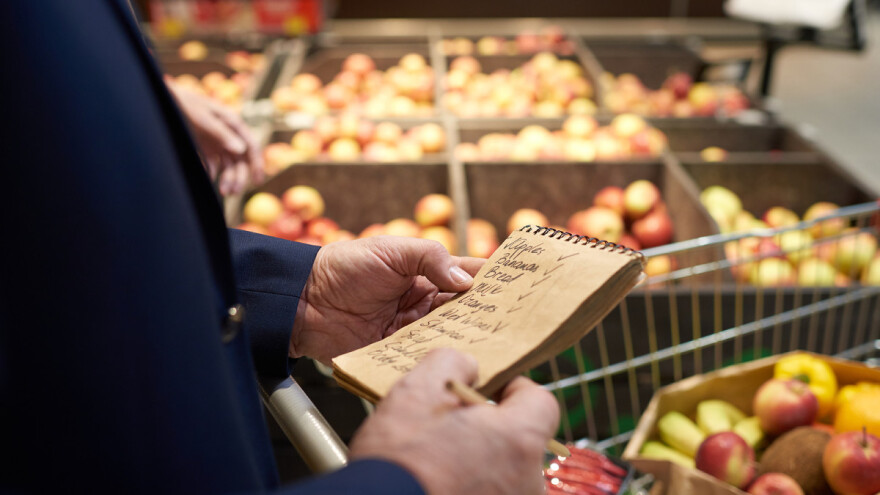 Ministarstvo: Smanjimo bacanje hrane tijekom nadolazećih blagdana