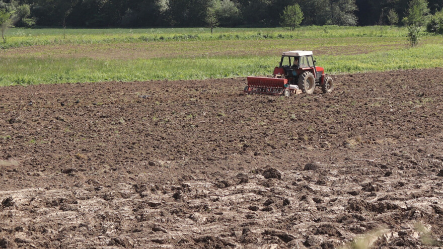 Godinu obilježile i suše i poplave, ipak farmeri bez većih gubitaka?