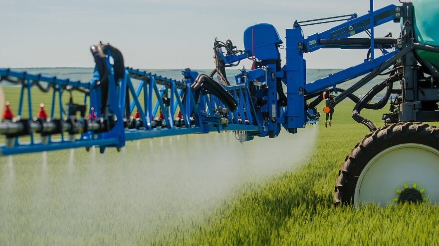Evropol zaplenio 360 tona ilegalnih ili falsifikovanih pesticida - deo otkriven i u Srbiji!