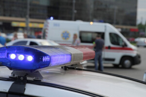 Automobilom udario u traktor, vozači imali istu količinu alkohola u krvi