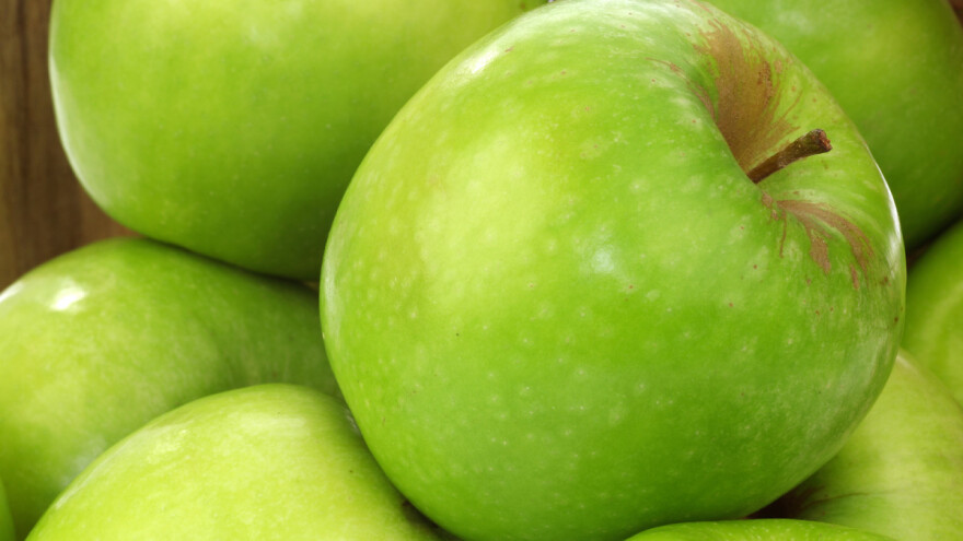 Akcija Hrvatske voćarske zajednice: kupite 3 kg domaće jabuke za cijenu 1 kg u trgovačkom lancu!