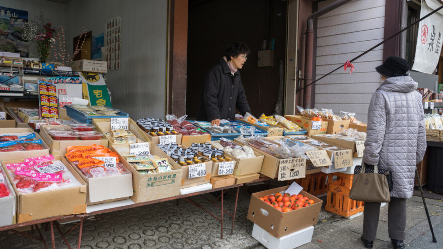 Zadruge grade bolnice, prodavnice, dogovaraju otkupne cene - u Japanu