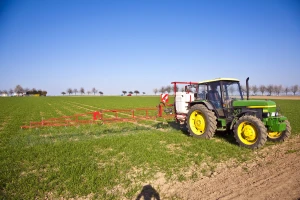 Porezna olakšica od 2.500 eura za francuske farmere koji neće koristiti glifosat