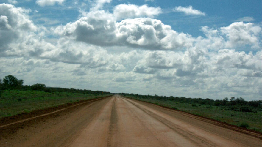 Opasno blato na putevima nakon radova u poljima