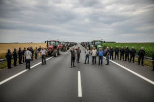 Blokirane slavonske prometnice - video