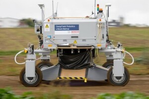 Divovski Bosch robot može dokrajčiti svaki korov!