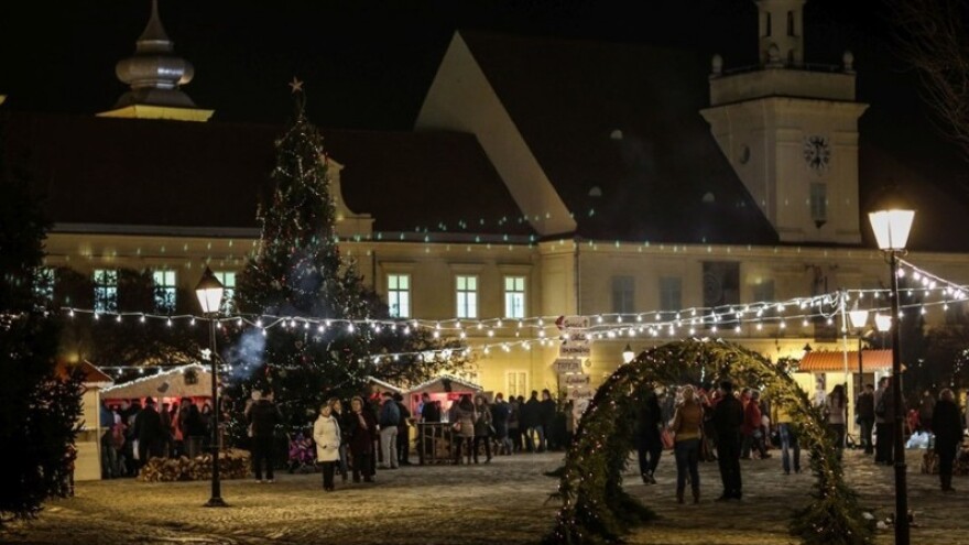 Za vrijeme adventa u Osijeku Božićni grad!