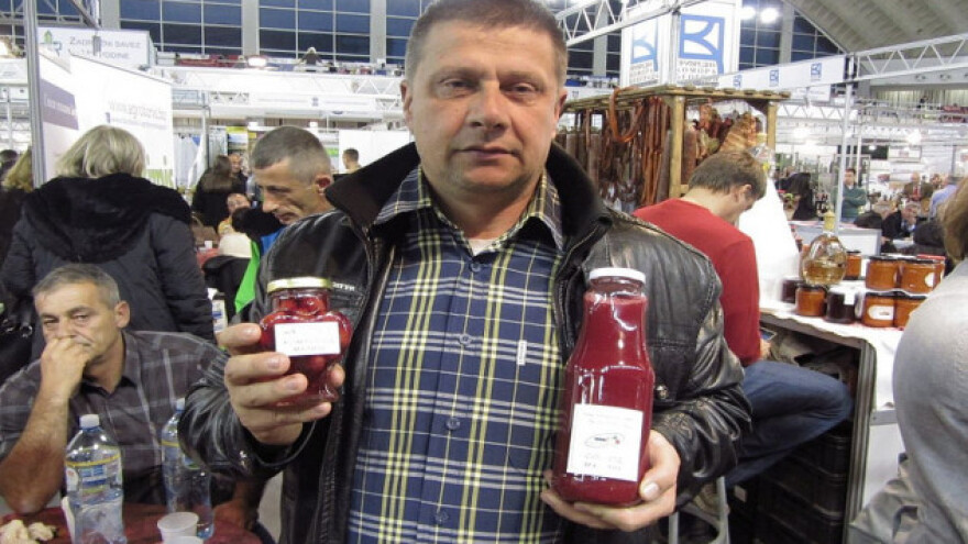 Radna grupa &quot;kroji&quot; cenu malina?