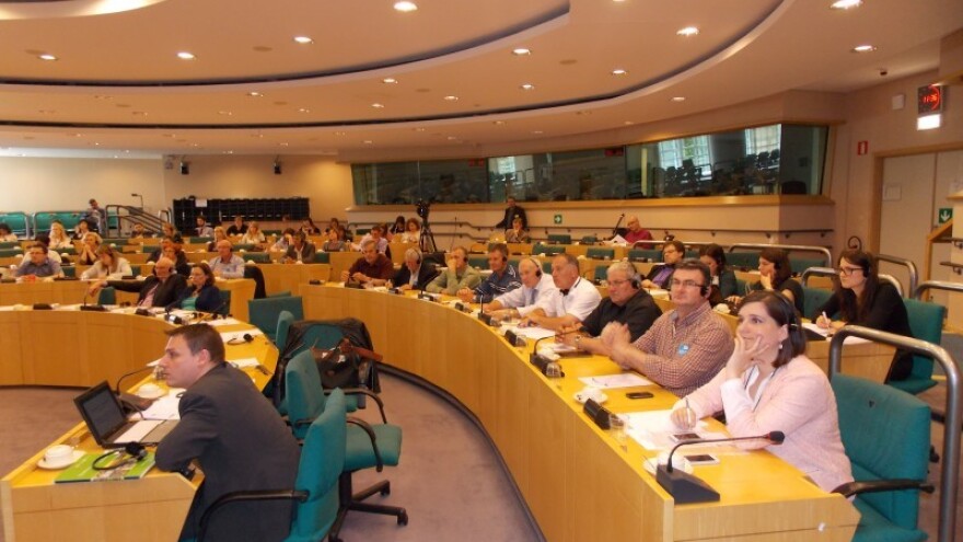 Poljoprivrednike treba rasteretiti birokracije