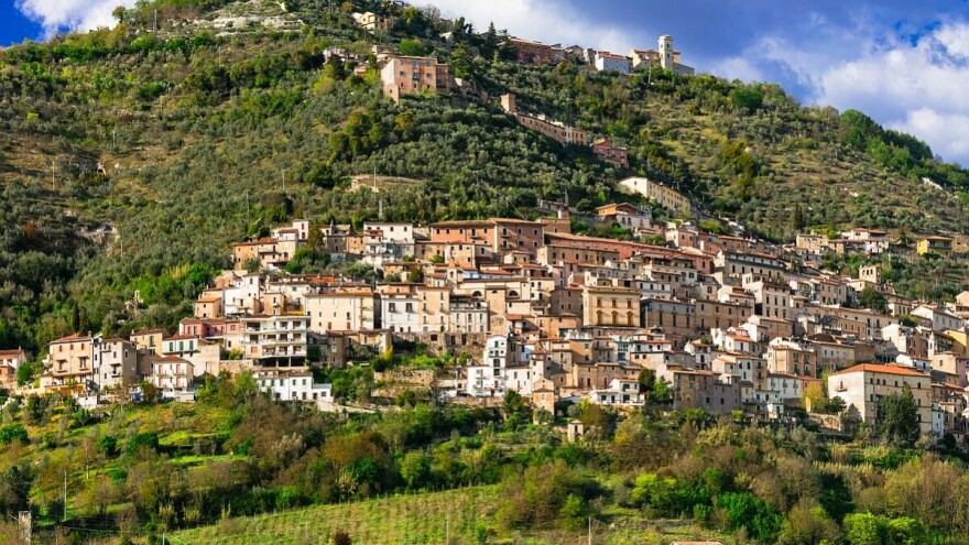 Nude 25.000 evra da se doselite u italijansku regiju Molize smeštenu na Jadranu