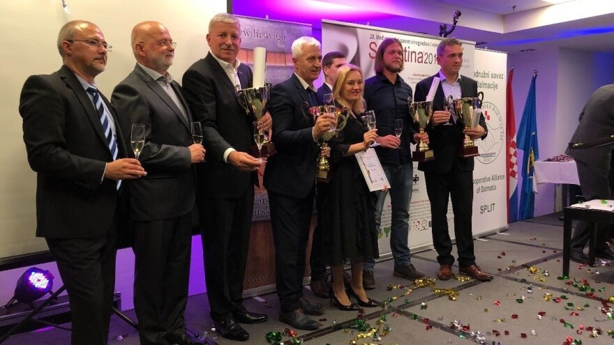 Ocijenjeno preko 200 buteljiranih vina i jakih alkoholnih pića - Sabatina 2018 iznjedrila 9 šampiona