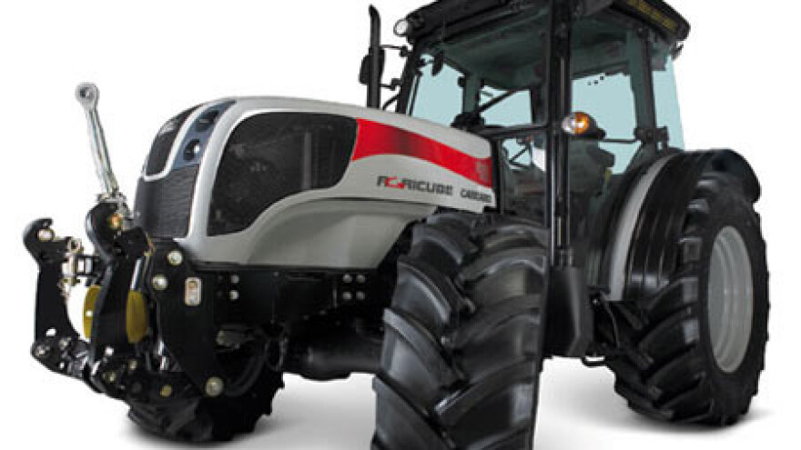 Traktor Carraro Agritalia Agricube široki vinogradarski