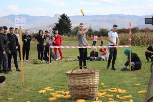 Prijavi ekipu za CATCHaCORN - pobjednici osvajaju 1.000 KM