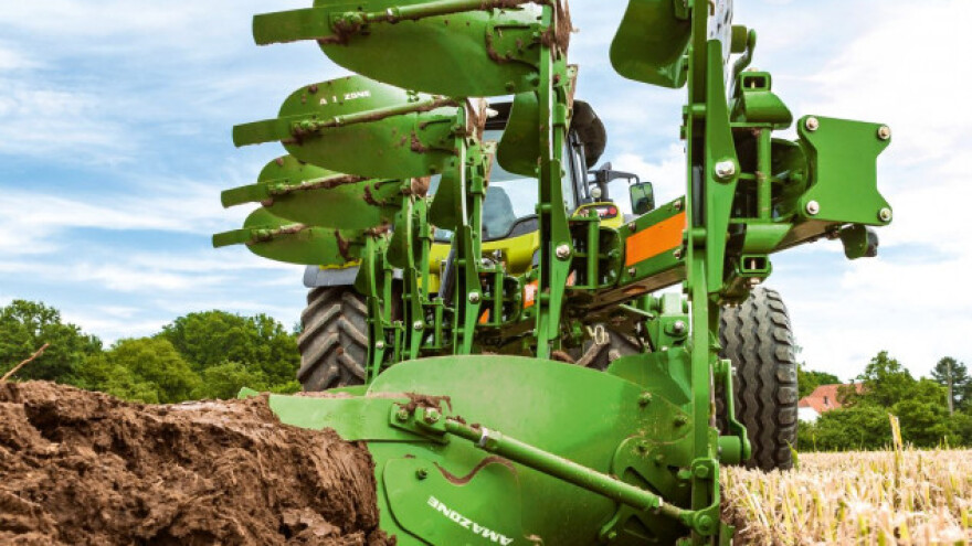 Novi Amazone nošeni plugovi obrtači