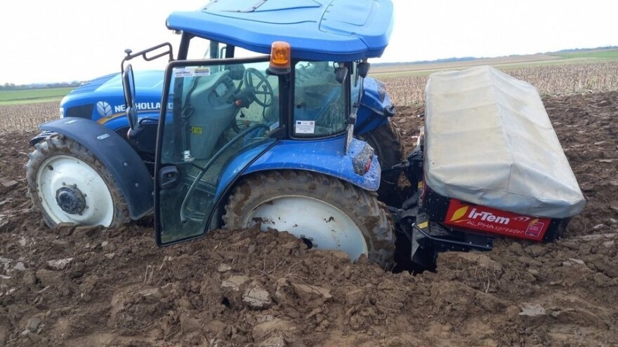 Traktor propao u rupu na njivi. Gradonačelnik: Bili smo i jesmo grad rudara