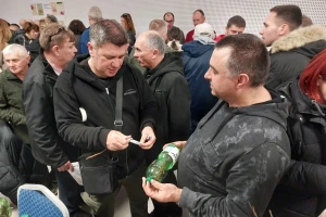 Cernik 2023: Ovo kao da je Božić - nikad veća razmjena starih sorti