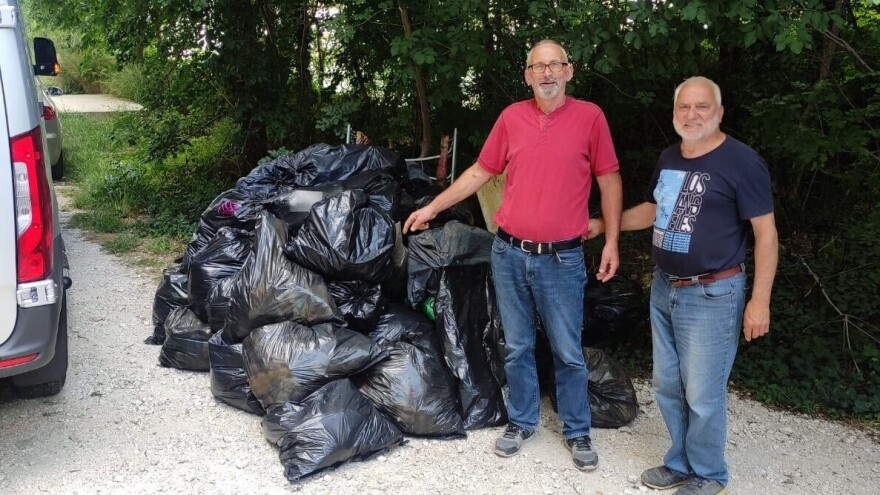 Članovi ŠRD "Gubavica" iz Omiša ponovo čiste Cetinu: Preneraženi smo količinom smeća