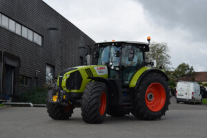 I moćni Claas Arion 660 u utrci za Traktor godine
