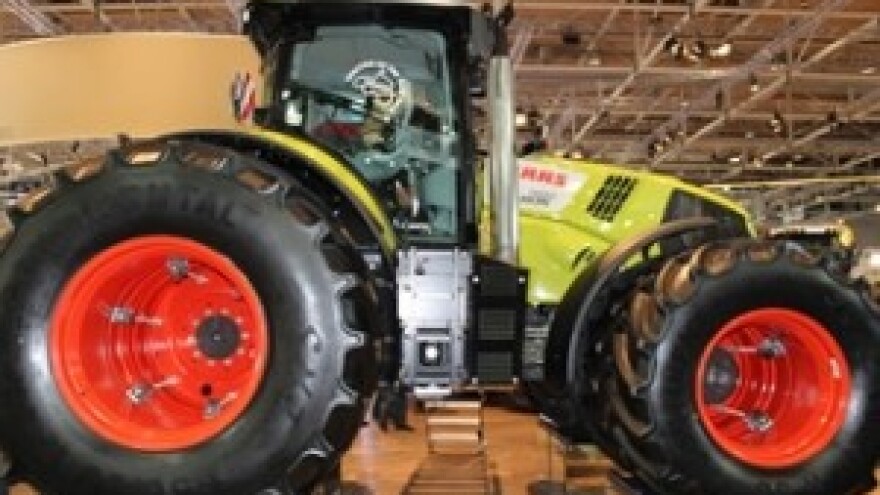 Dvostruki uspjeh  traktora CLAAS Axion serije 800