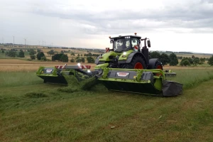 Za "nežnu" žetvu na visokoprinosnim parcelama - CLAAS DISCO 9700 RC