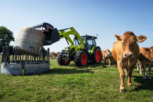 CLAAS predstavio nove traktore serije AXOS 3