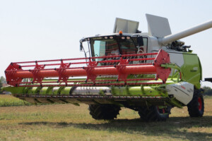 Upoznajte univerzalni talent Claas Tucano 420