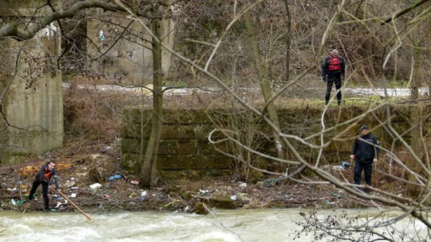 Nabujala Bosna zarobila dva čobanina i 700 ovaca!