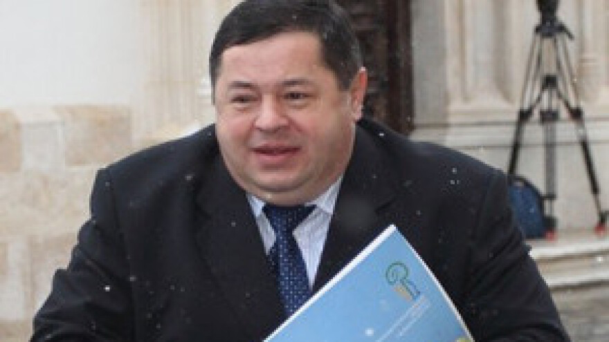 Veliki stišću Čobankovića preko najmanjih proizvođača