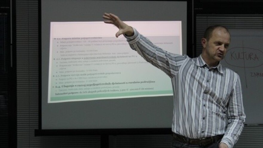 Predstavljanje satelitskog upravljanja usevima