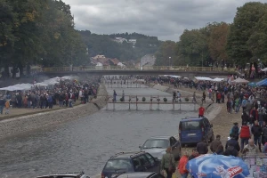 Na Festivalu duvan čvaraka prodato više od 20 tona čvaraka i 30 tona masti