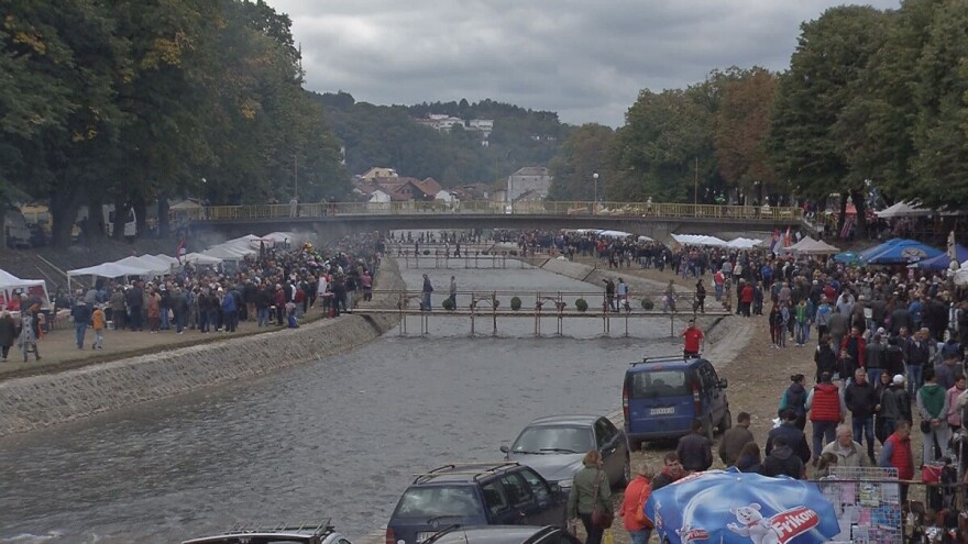Na Festivalu duvan čvaraka prodato više od 20 tona čvaraka i 30 tona masti