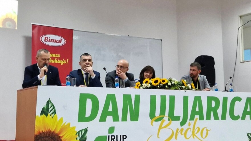 Neminovno uvezivanje poljoprivrednika i poboljšanje biljne proizvodnje