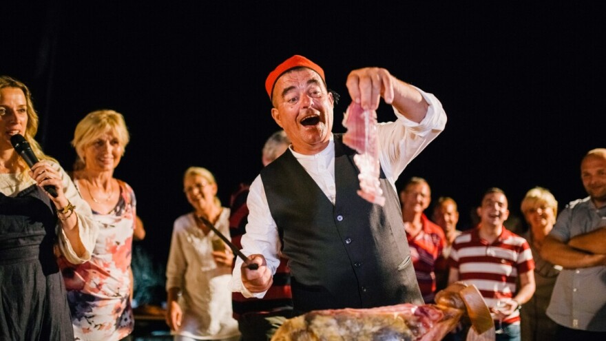 Spremni za Dane dalmatinskog pršuta i vina?