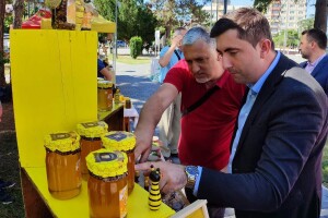 Održani tradicionalni "Dani meda u Semberiji" - dobra promocija za lokalne pčelare