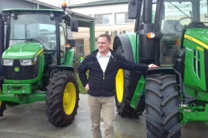 John Deere ide dalje, predstavljena nova serija traktora 6M