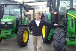 John Deere ide dalje, predstavljena nova serija traktora 6M