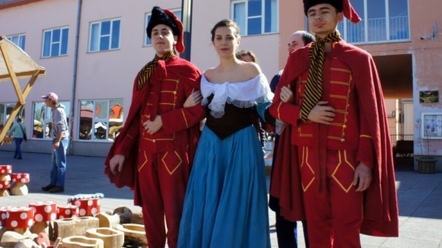 Seoski ugođaj uz vino na gradskim ulicama