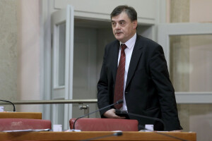Vlaović: Zašto privatizacija jedine hrvatske banke?